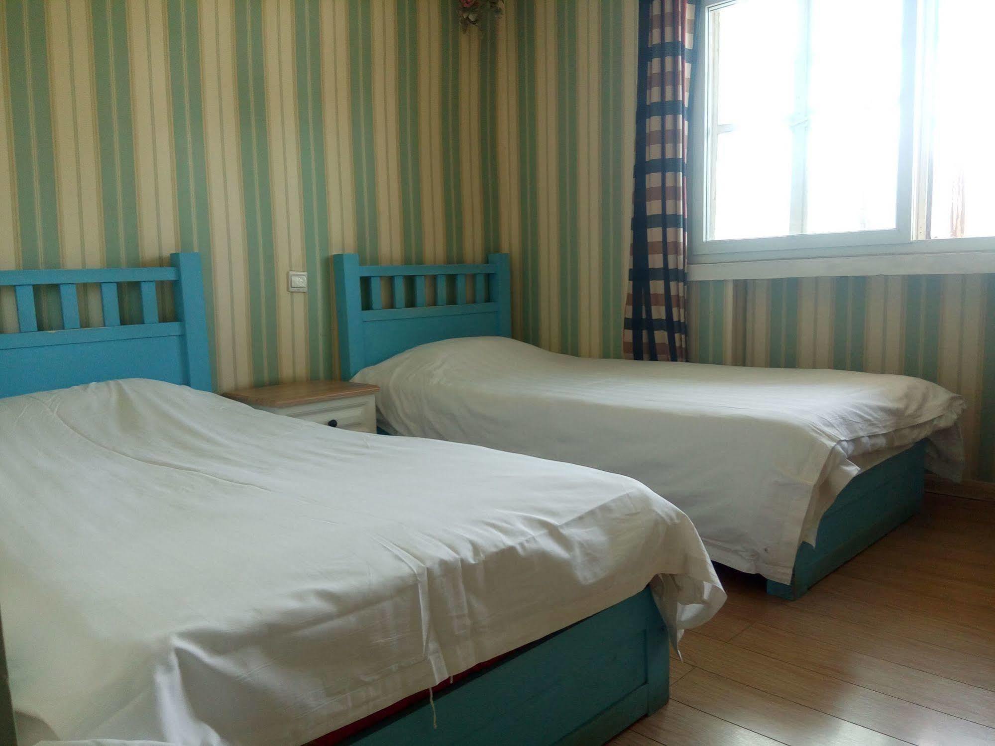 Right Here Hotel Dunhuang Eksteriør bilde