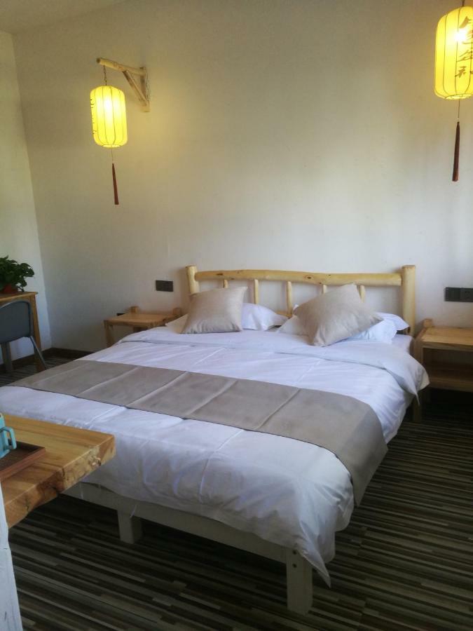 Right Here Hotel Dunhuang Eksteriør bilde