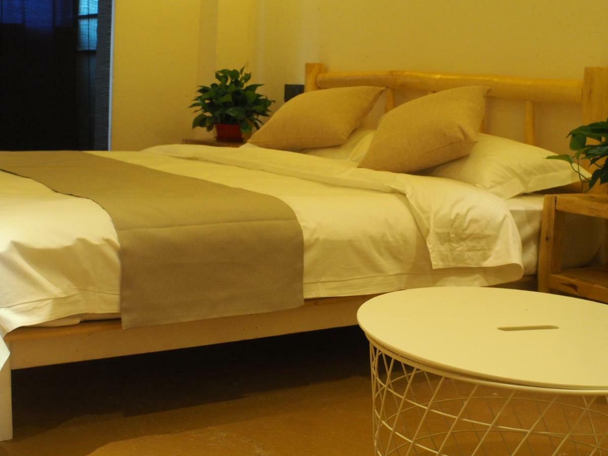 Right Here Hotel Dunhuang Eksteriør bilde